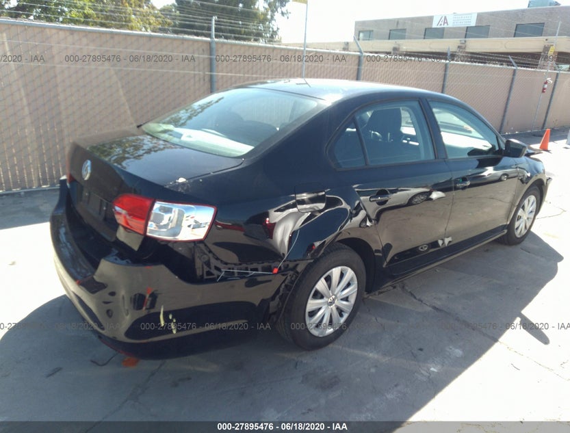 3VW2K7AJXCM410614