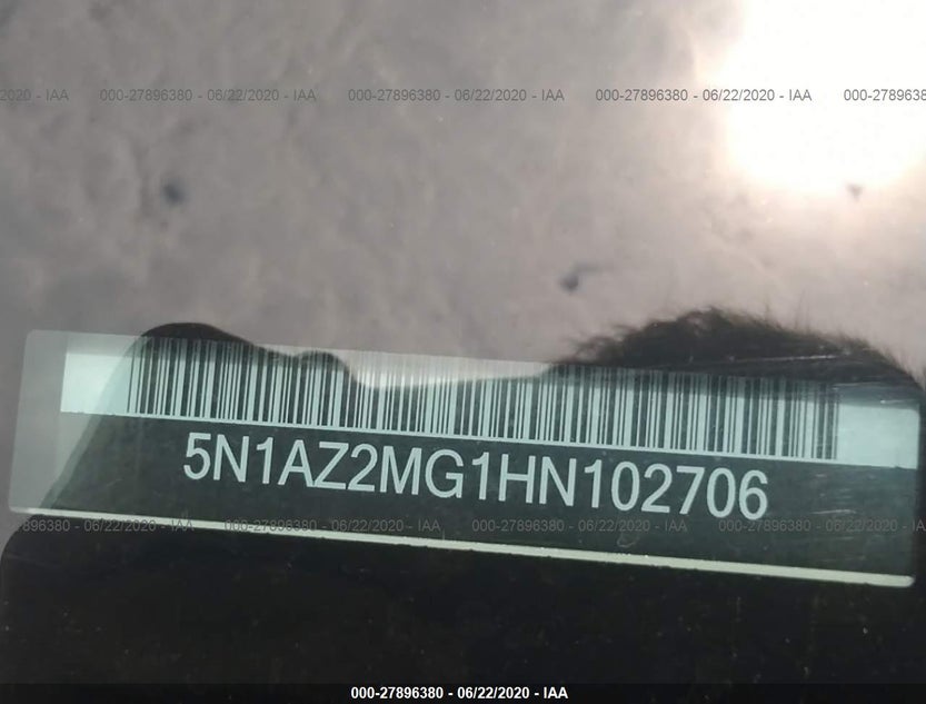 5N1AZ2MG1HN102706