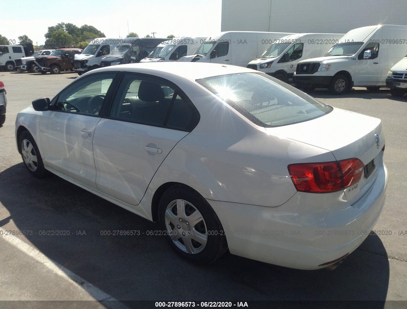 3VW2K7AJ8CM319907