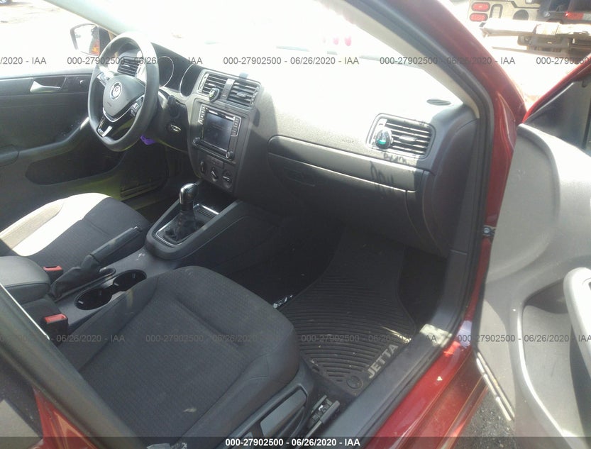 3VW267AJXGM273992