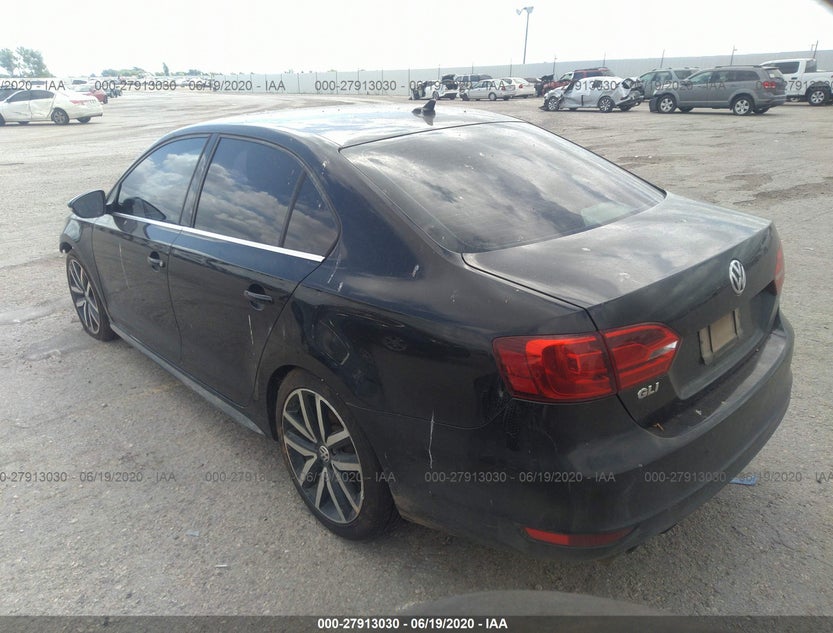 3VW4A7AJ5CM417837