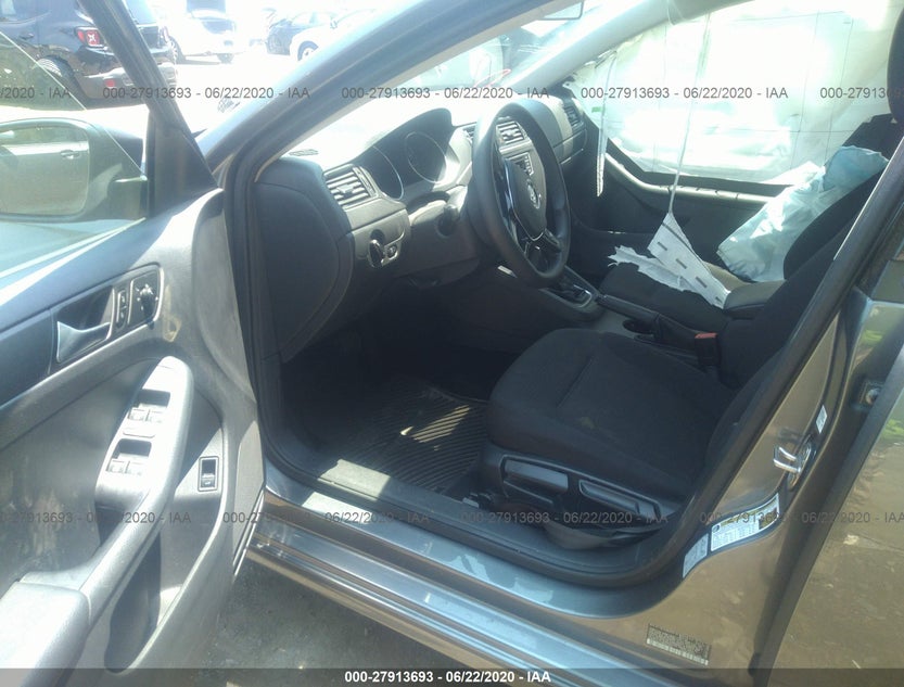 3VW267AJ1GM407563