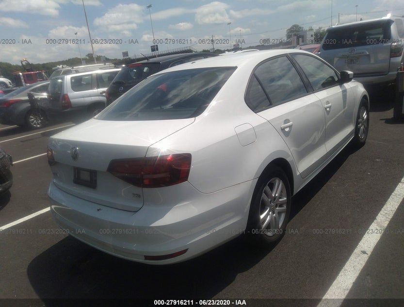 3VW2B7AJ8JM252092