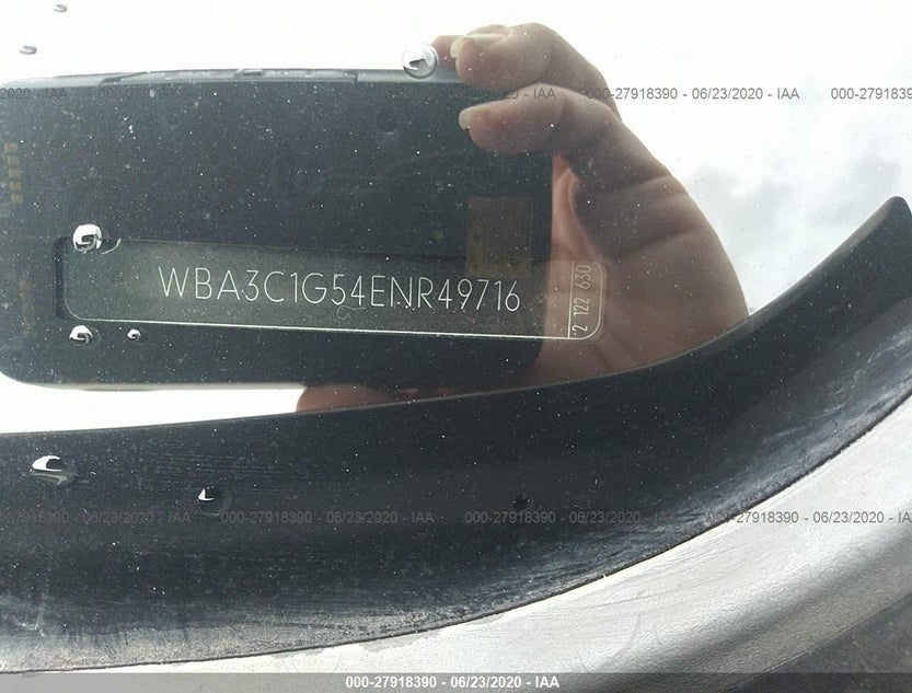 WBA3C1G54ENR49716