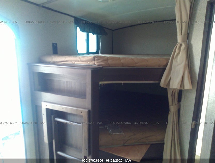 4YDT28027J3102738