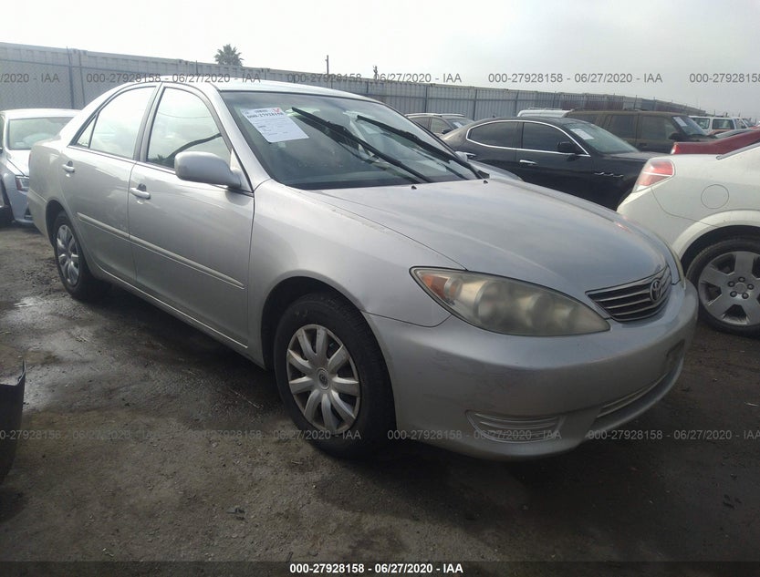 4T1BE32K95U389288