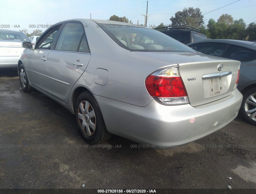 4T1BE32K95U389288
