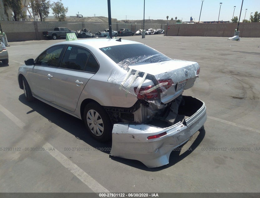 3VW267AJ2GM311389