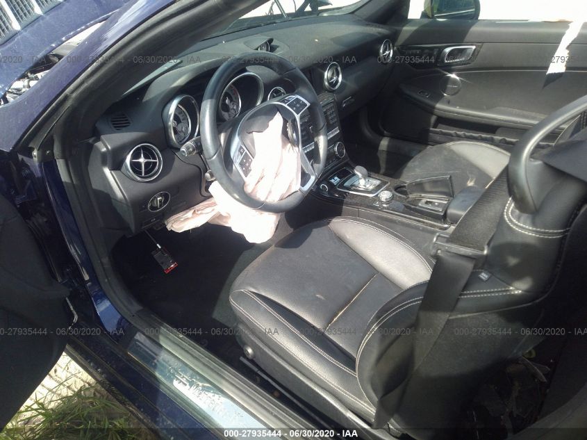 VIN WDDPK3JA8GF119073 2016 Mercedes-Benz SLK-Class,... no.8