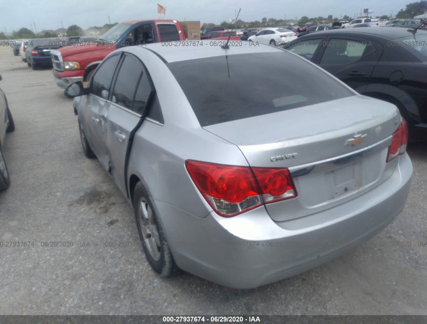 1G1PE5SC4C7131537