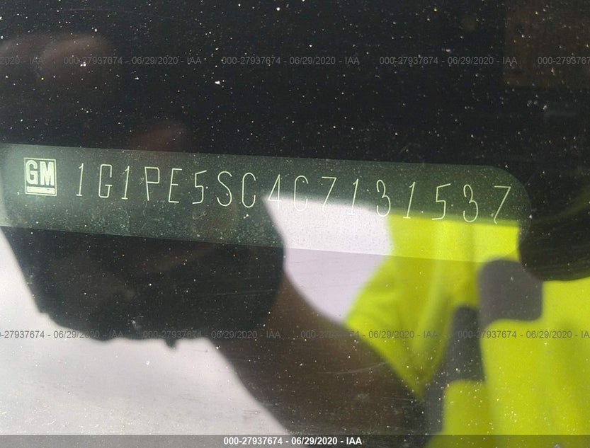 1G1PE5SC4C7131537