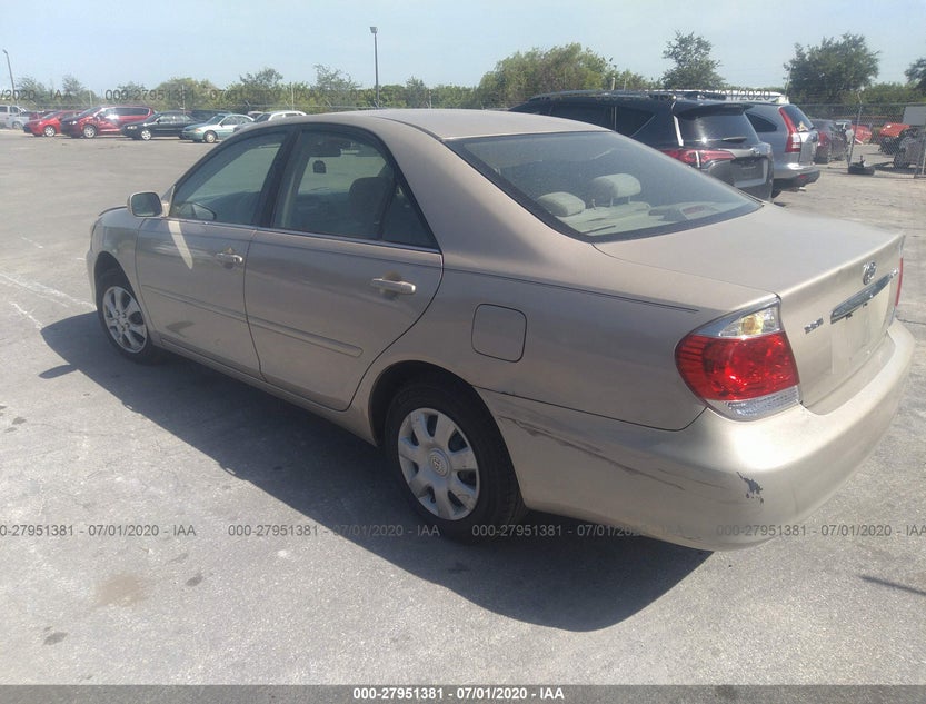 4T1BE32K15U503820