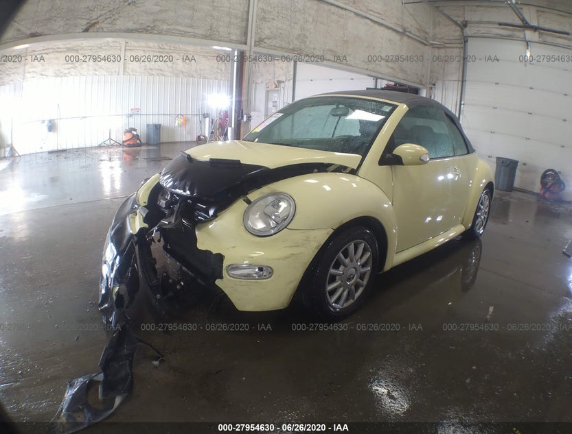 3VWCM31Y25M315021