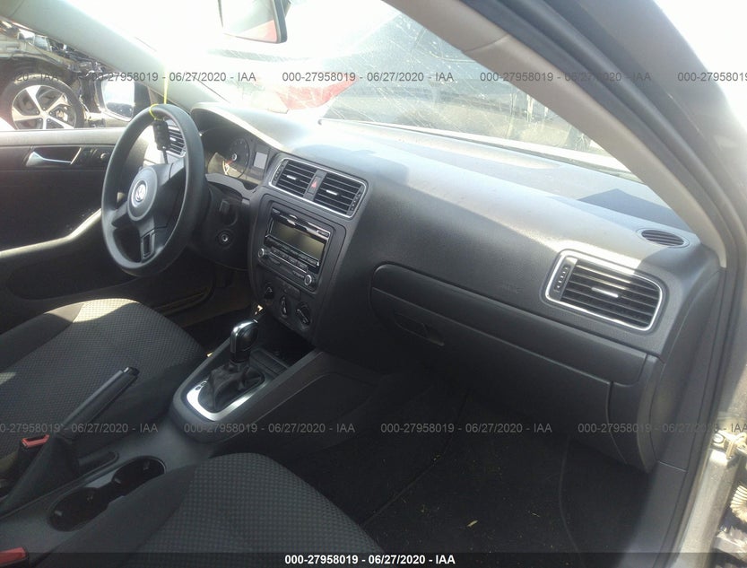 3VW2K7AJ2DM208707
