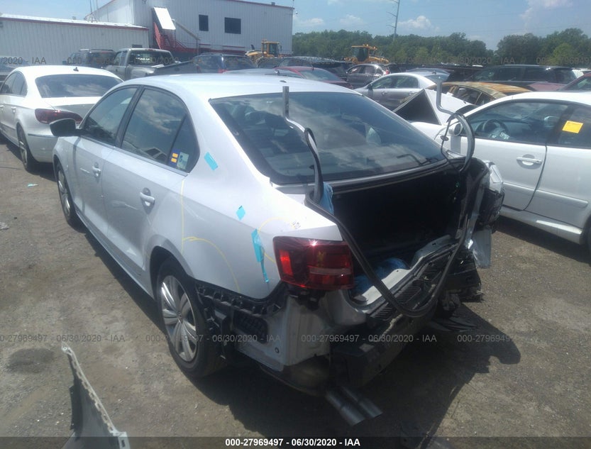 3VW2B7AJ3HM363692