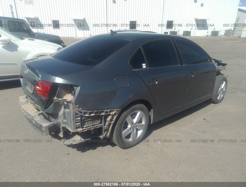 3VW3L7AJ0CM313620