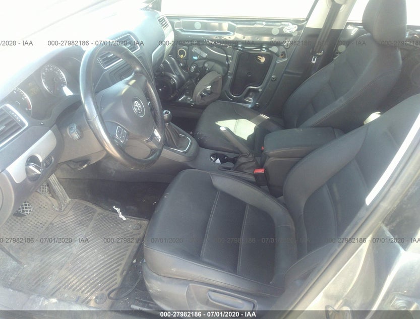 3VW3L7AJ0CM313620