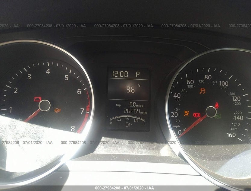 3VW2B7AJ8HM238011
