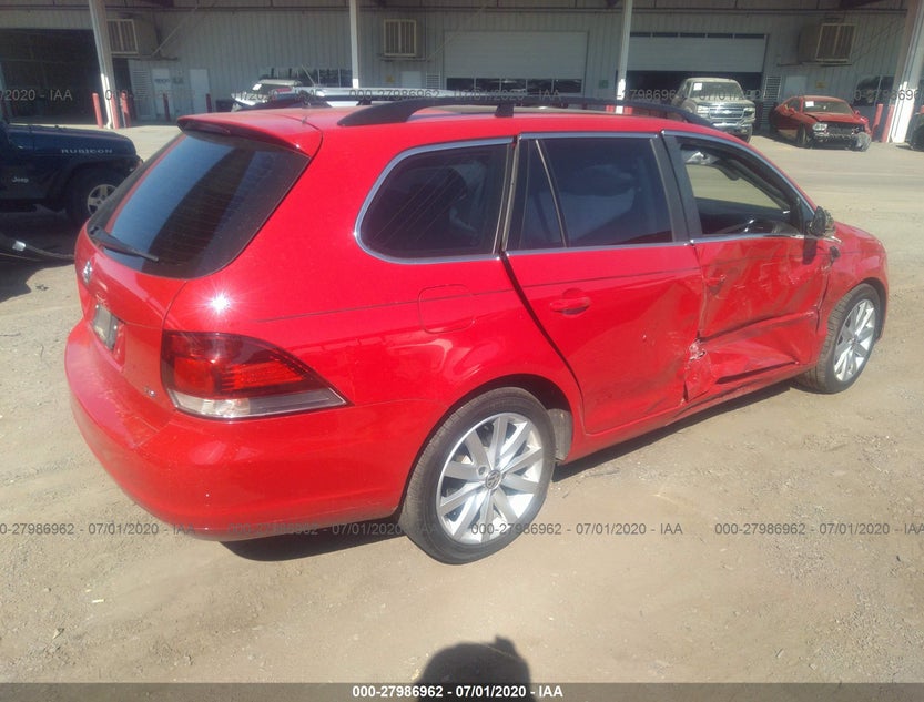 3VWPL7AJ8DM640785