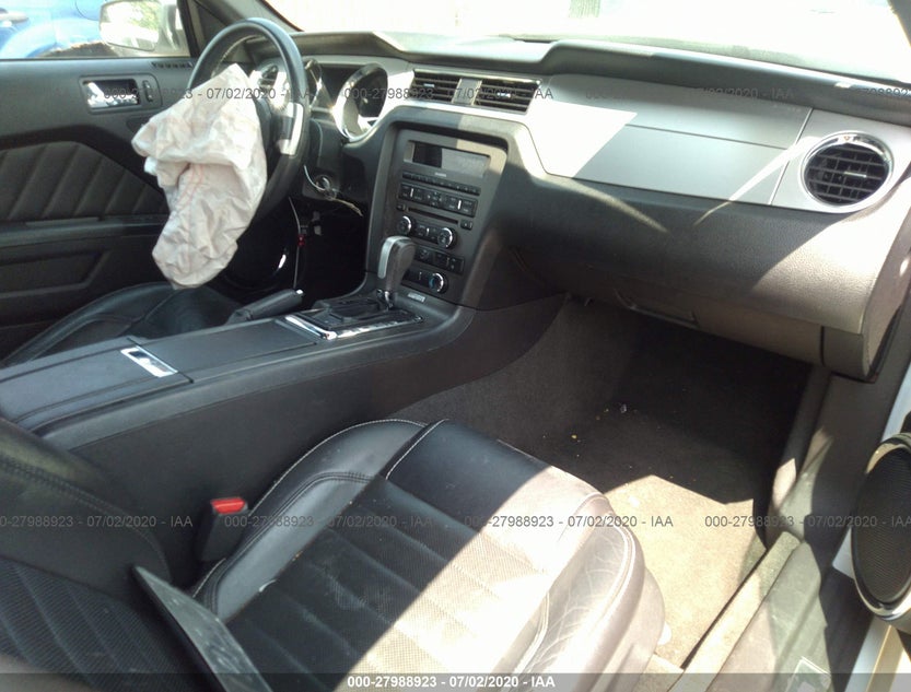 1ZVBP8EM2E5310821