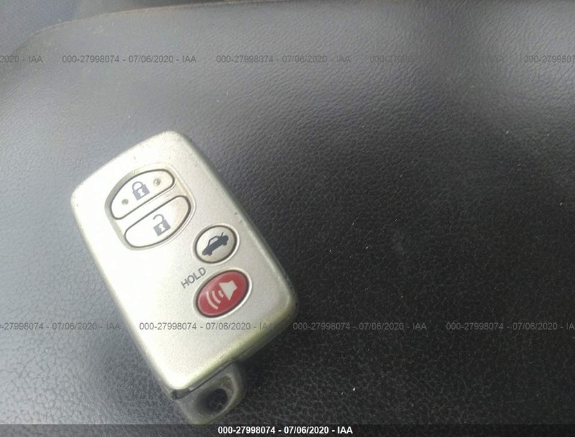 4T1BF3EK9AU076826