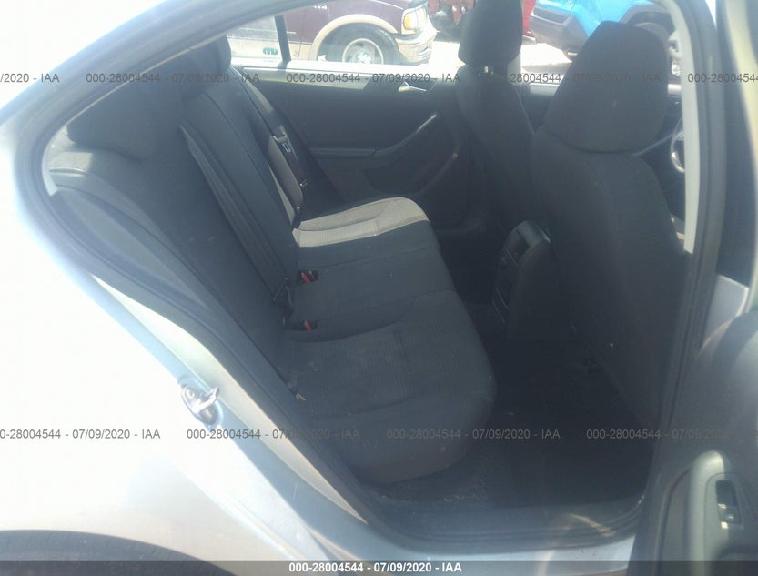 3VWD17AJ7FM269243