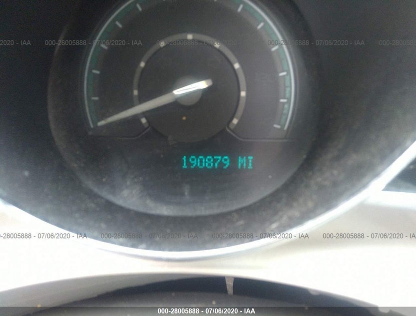 1G1ZG57KX94271069