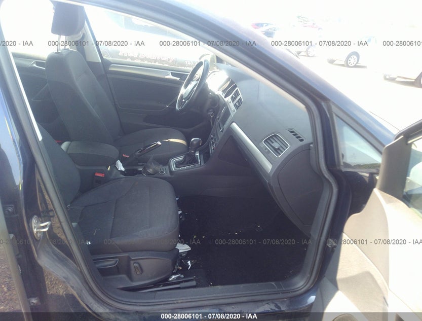 3VW217AU5HM077002