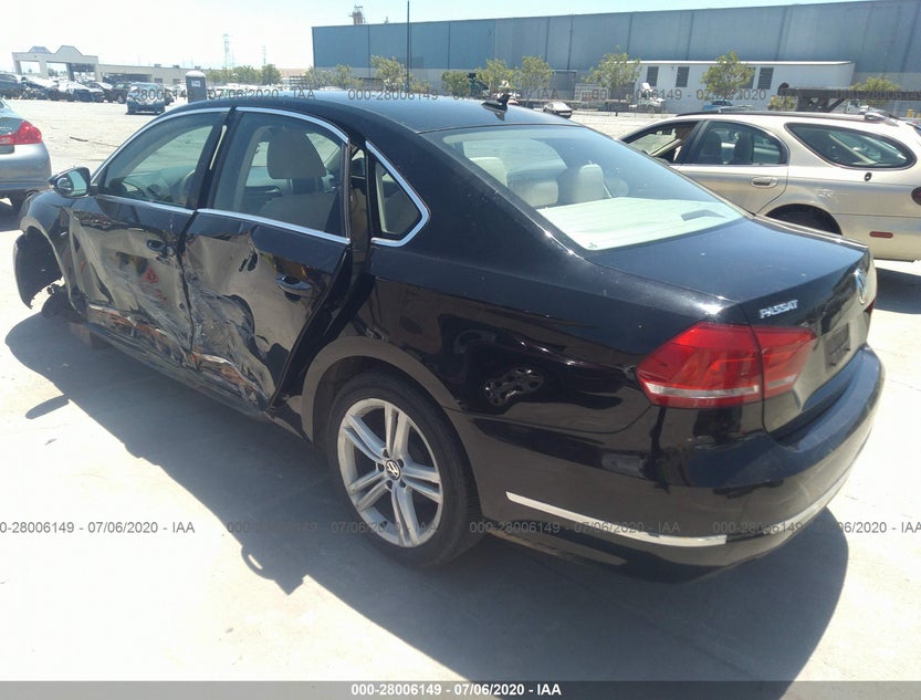 1VWCN7A32CC002560