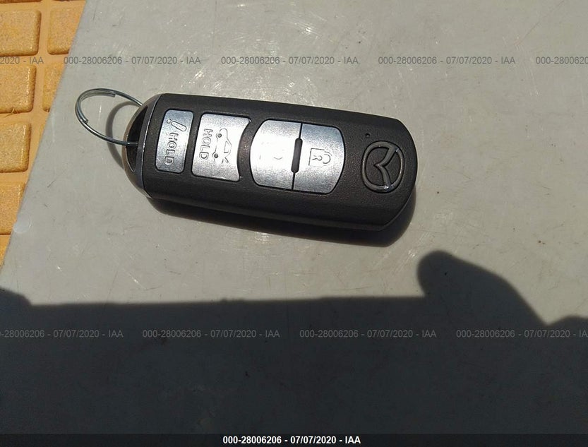3MZBM1V75EM105899