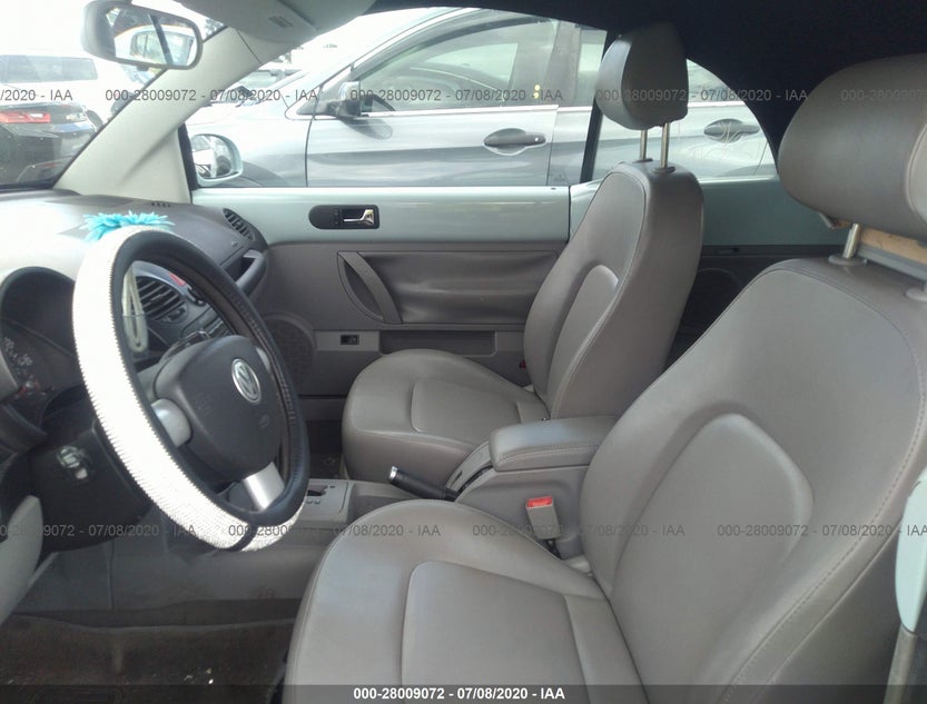 3VWCM31Y85M364823