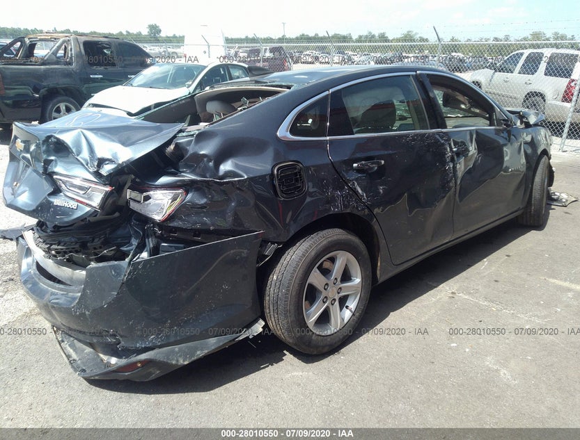 1G1ZB5ST8KF201045