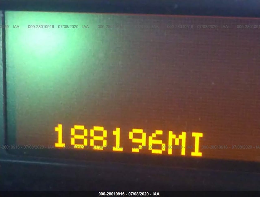 1G6DW677X60126836