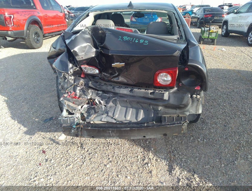 1G1ZB5E03CF245585
