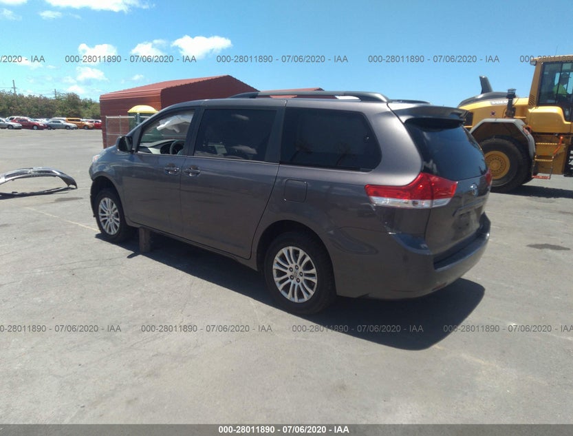 5TDYK3DC5DS285624