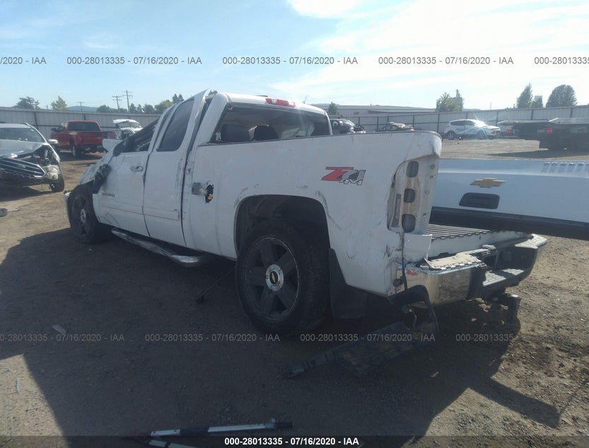 1GCRKTE74CZ220556