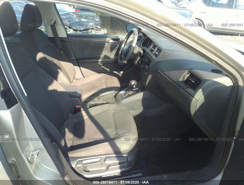3VW267AJ3GM272134