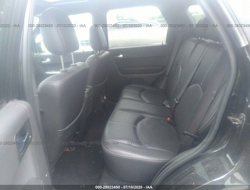4M2CU97158KJ27048