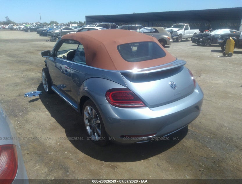 3VW5DAAT9KM512152