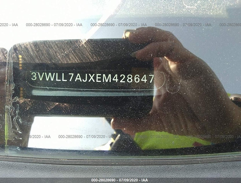 3VWLL7AJXEM428647