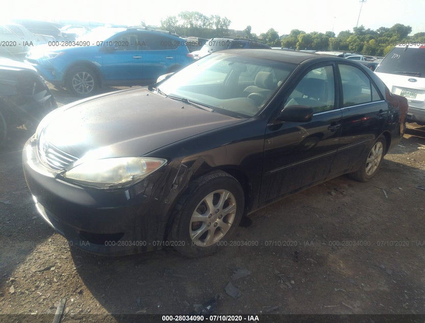 4T1BE32K95U015165
