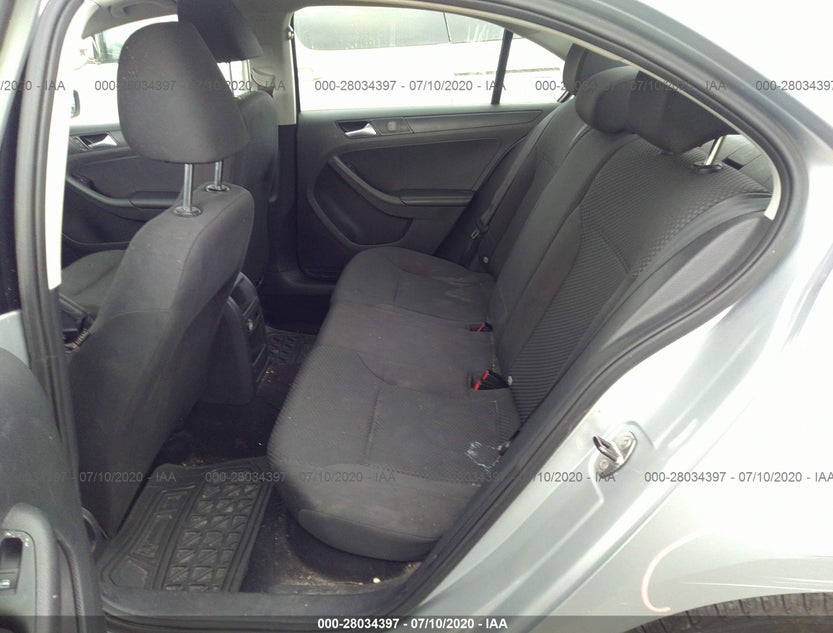 3VW2K7AJ9EM300253