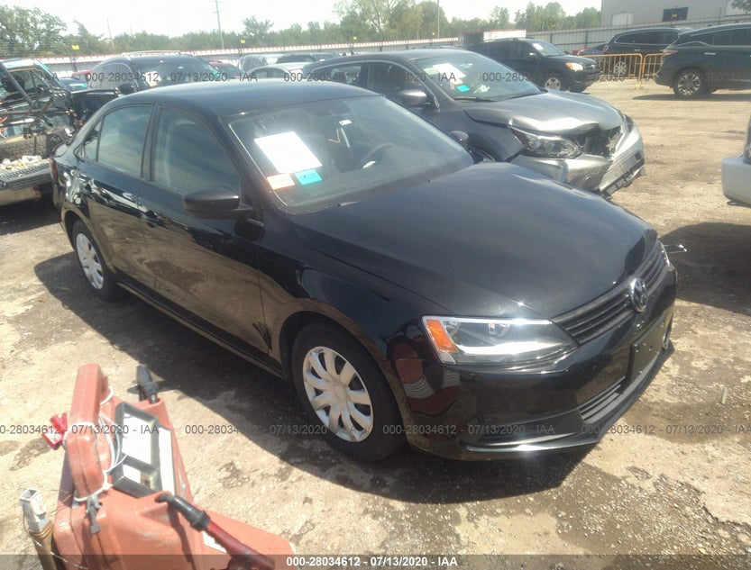 3VW2K7AJ9CM317602