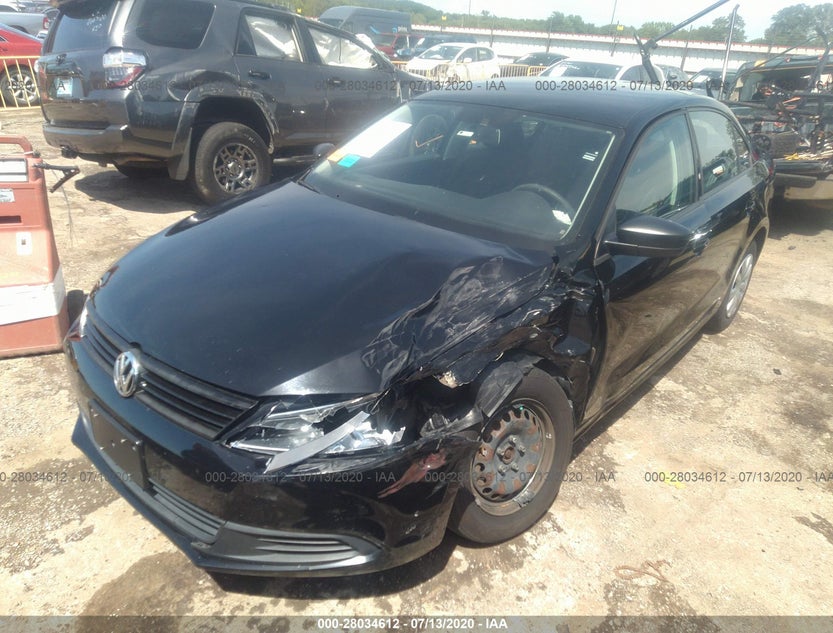 3VW2K7AJ9CM317602