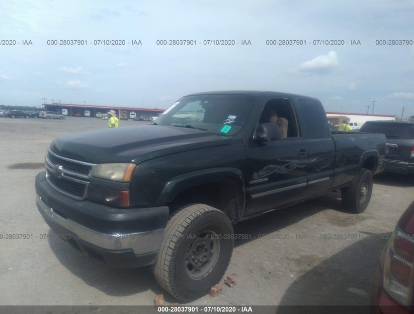 1GCHC29U86E172137