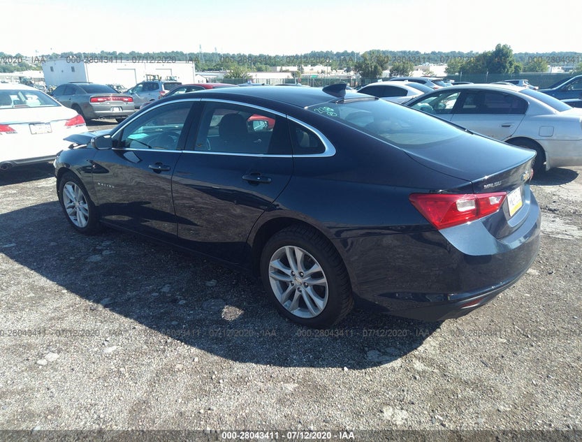 1G1ZD5ST8JF190136
