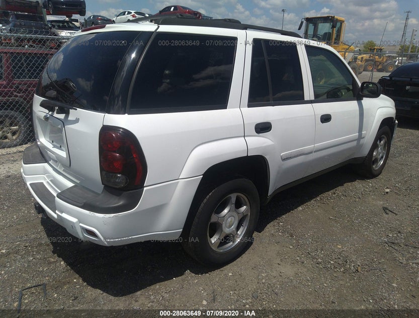 1GNDT13S982104232