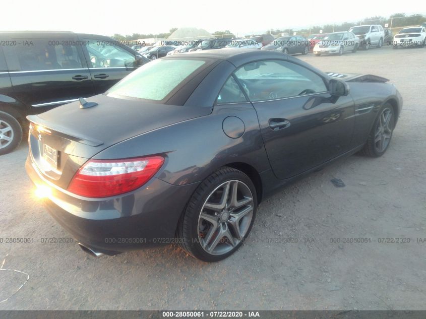 VIN WDDPK4HAXEF081287 2014 Mercedes-Benz SLK-Class,... no.4