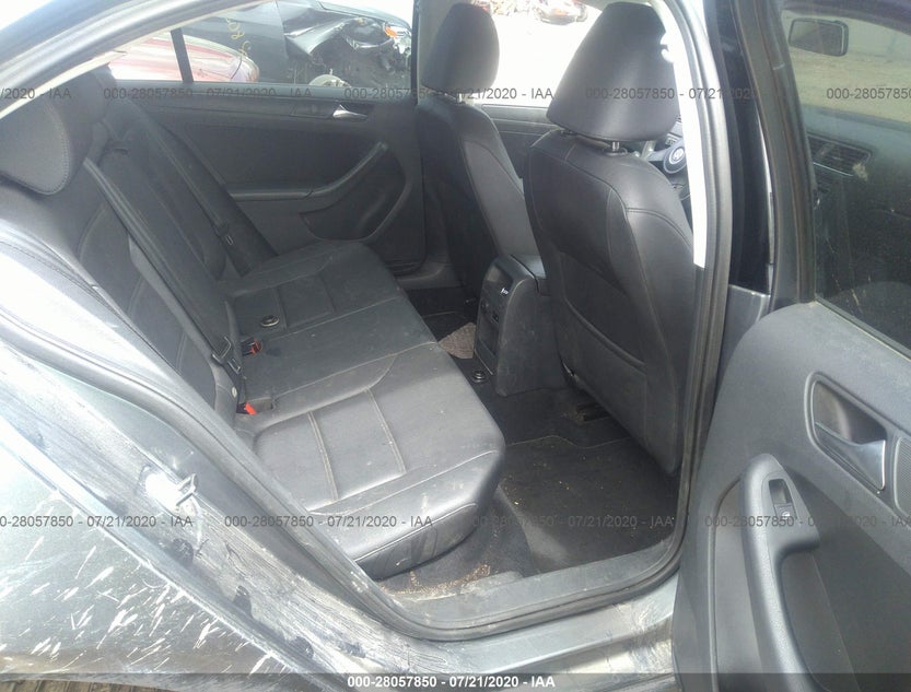 3VWDX7AJ7BM096767