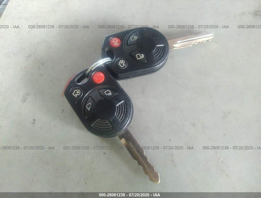 4M2CU81779KJ02158
